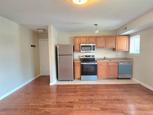 Photo - 3603 Eastview Ln