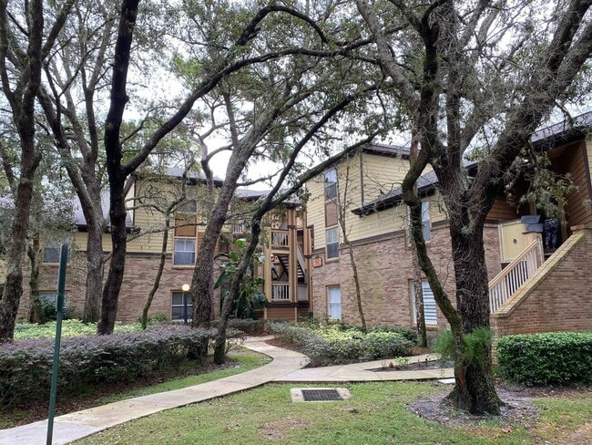 Building Photo - 482 N Pin Oak Pl Unit Apt 208