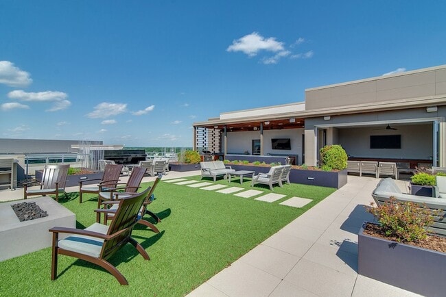 Photo - 20 Rutledge St Unit 406