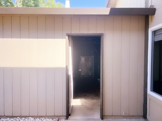 Photo - 9528 Mirandy Dr