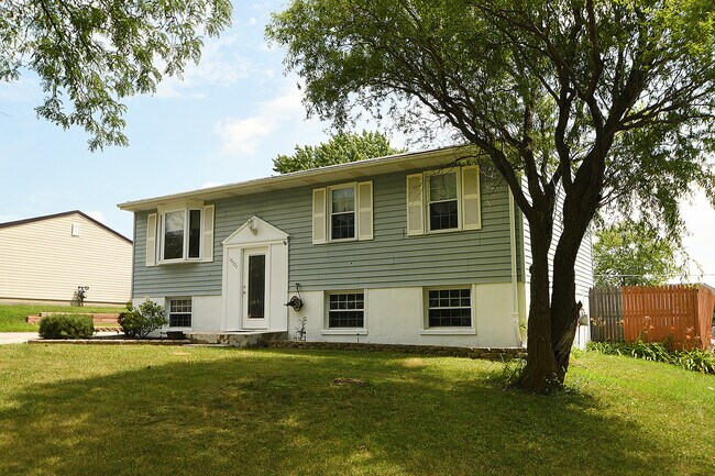 Photo - 19527 Sycamore St
