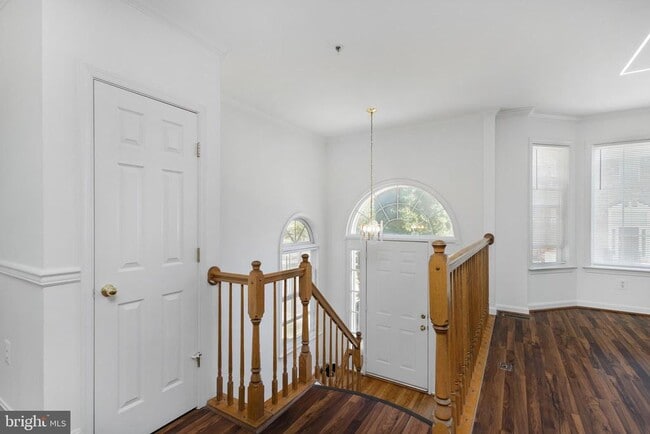 Building Photo - 18506 Carriage Walk Cir
