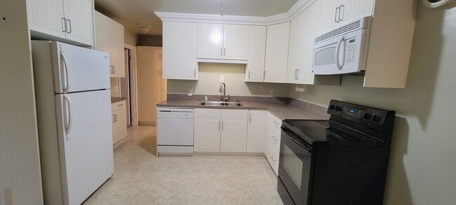 Photo - 17900 NE Hillsboro Hwy