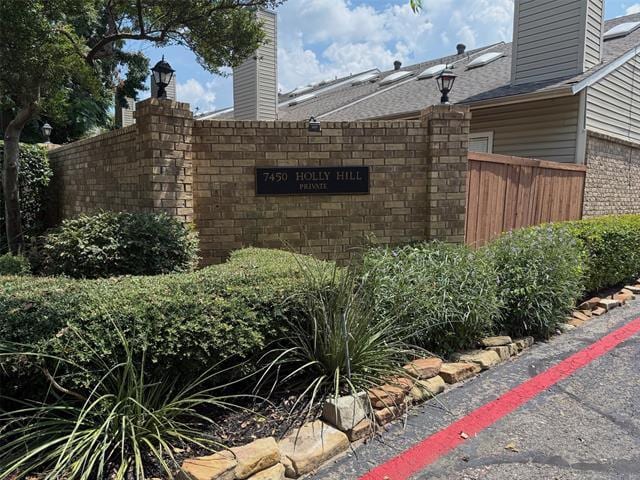 Photo - 7450 Holly Hill Dr Unidad 116 Rental