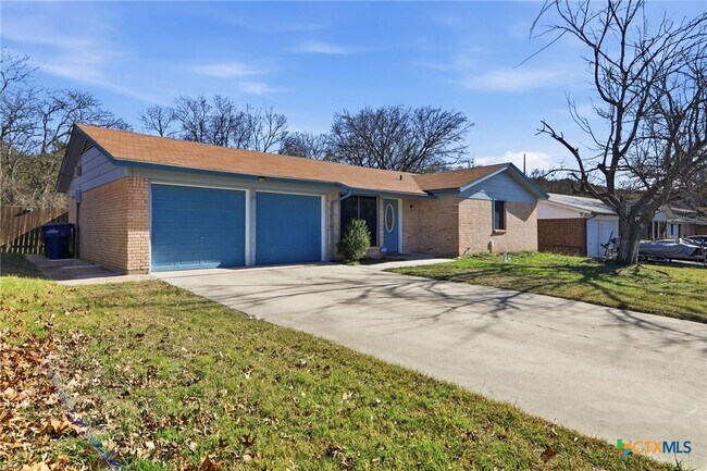 Photo - 1403 Little St