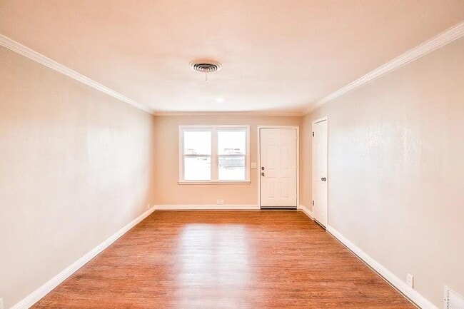 Photo - 4403 49th St