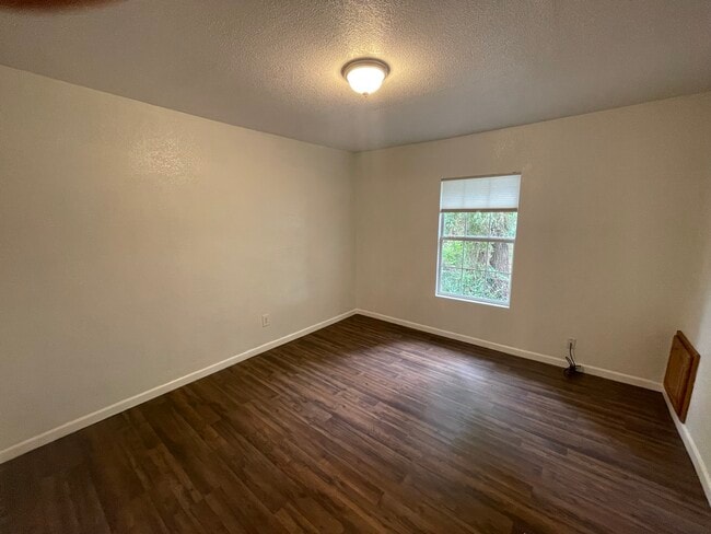 Photo - 1231 N Boston Pl