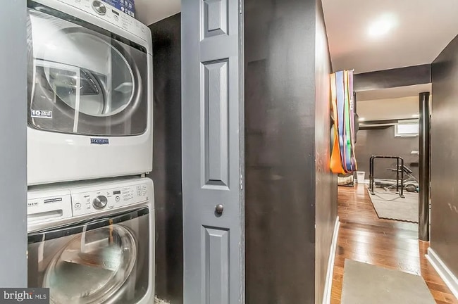 Photo - 1583 Doxbury Rd