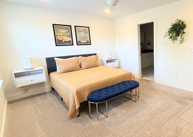 116 Fitzgerald Dr Unit SI FL3-ID1039083P