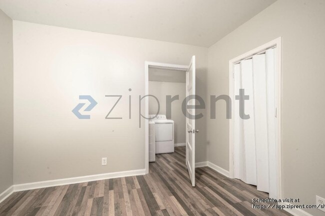 Photo - 3511 Clopton St SW