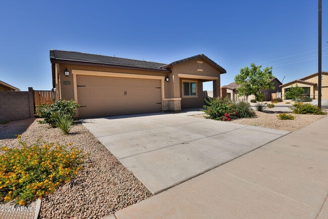 Photo - 25847 W Winston Dr
