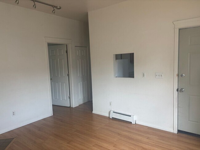 Photo - 1725 7th St Unidad #2