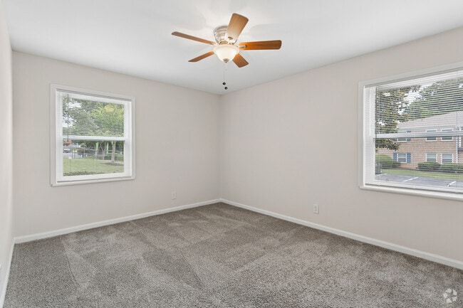 The Dogwood Plus 2BR, 1BA - 862SF - Primary Bedroom