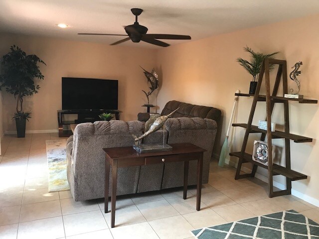 Photo - 1420 Ocean Way