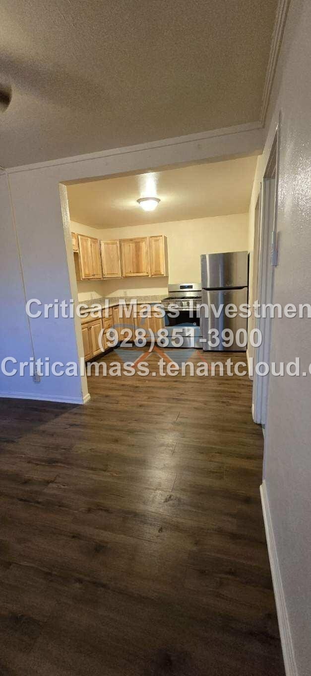 Photo - 405 W Oak St Unit G