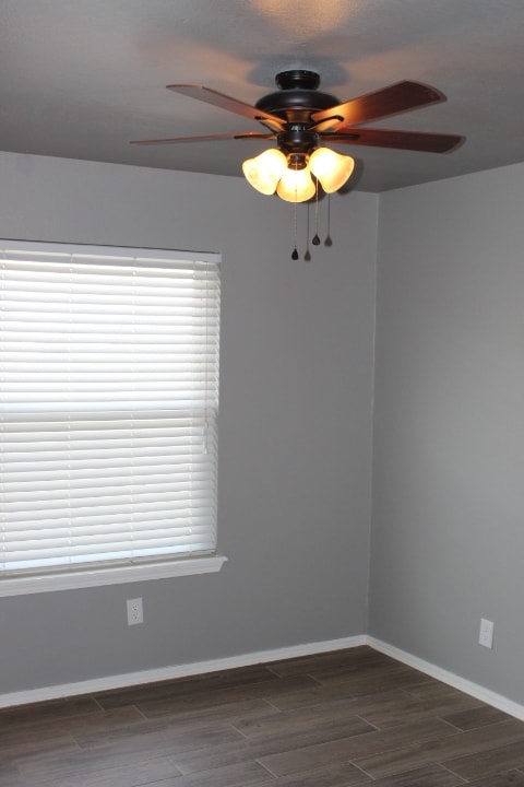 Photo - 505 SW 149th Pl