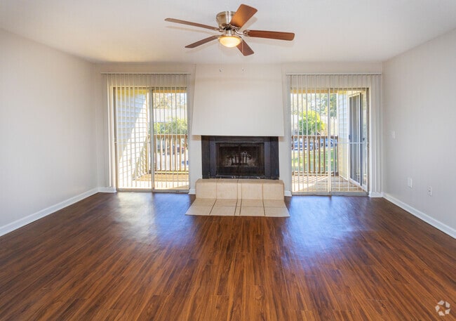 3BR,2BA-1,620SF - The Woods of Killearn Apartment Homes