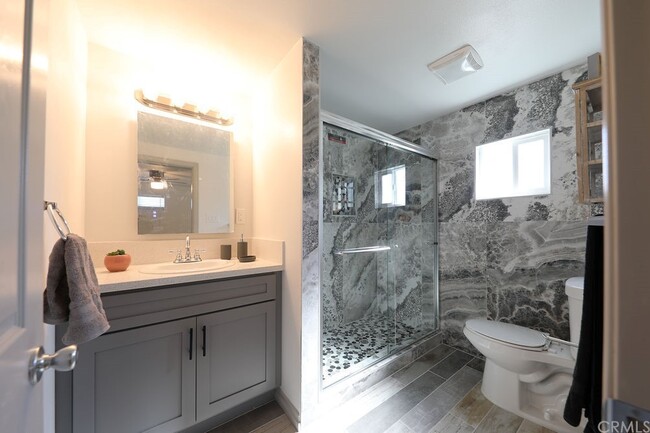 master bath - 3301 W 108th St House
