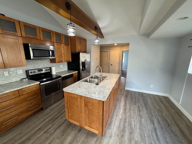 Photo - 252 Prentiss Ave