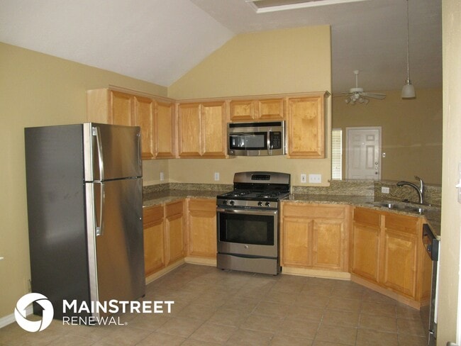 Photo - 19034 Piney Way Dr