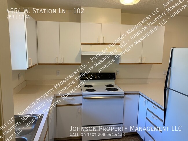 Photo - 4954 W Station Ln Unit 102