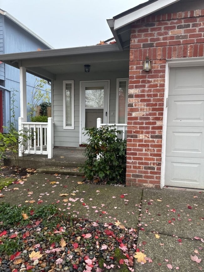 Photo - Charming 2 Bedroom Townhome