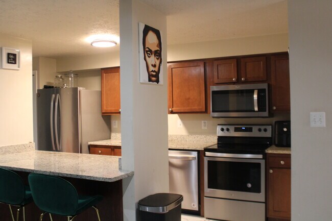 Kitchen - 12407 Hickory Tree Way Unit B