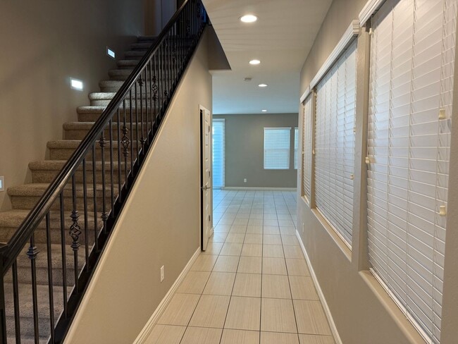 Photo - Desert Ridge 4-Bedroom with Pool in Gated ...