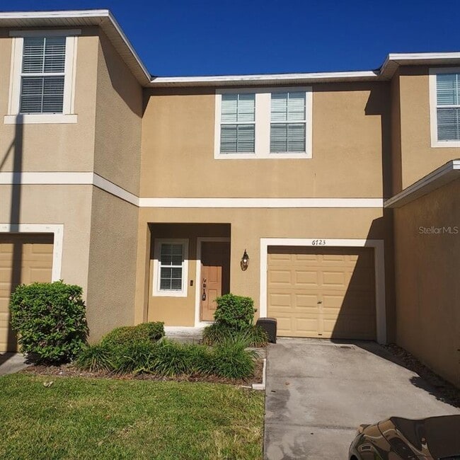 Building Photo - 6723 Holly Heath Dr