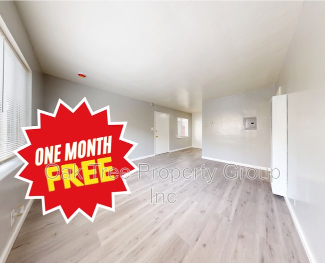 Building Photo - 824 15th St Rental