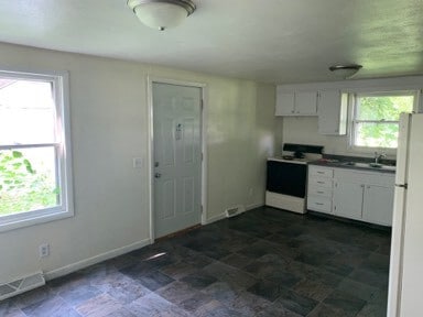 Photo - 400 Gilbert St Unit Lower/Upper