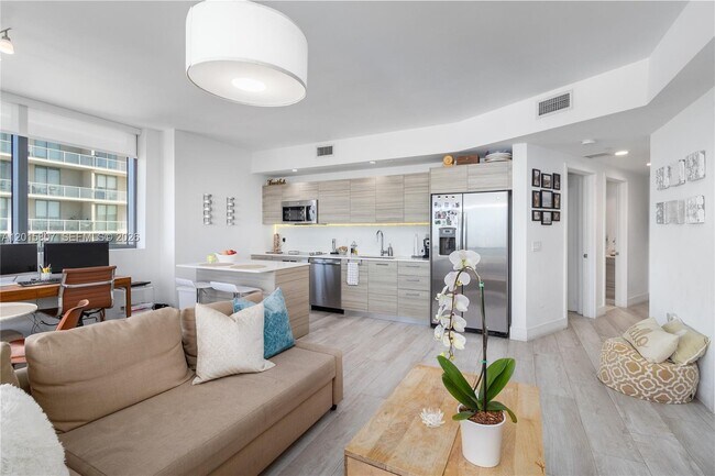 Photo - 121 NE 34th St Unit 2509