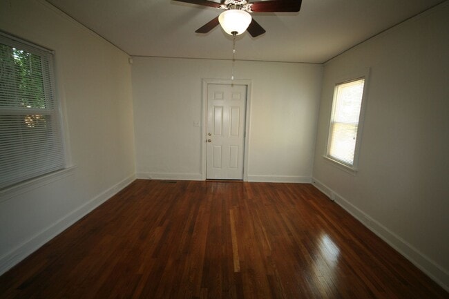 Photo - Adorable Duplex Near 9th St! Unit 1017