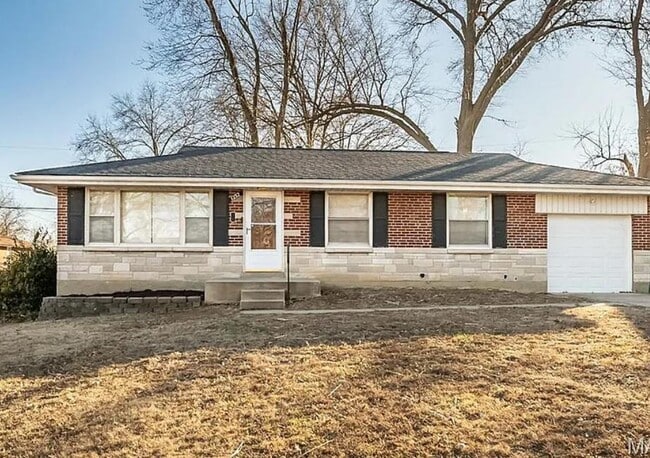 Building Photo - 1232 Forest Home Dr