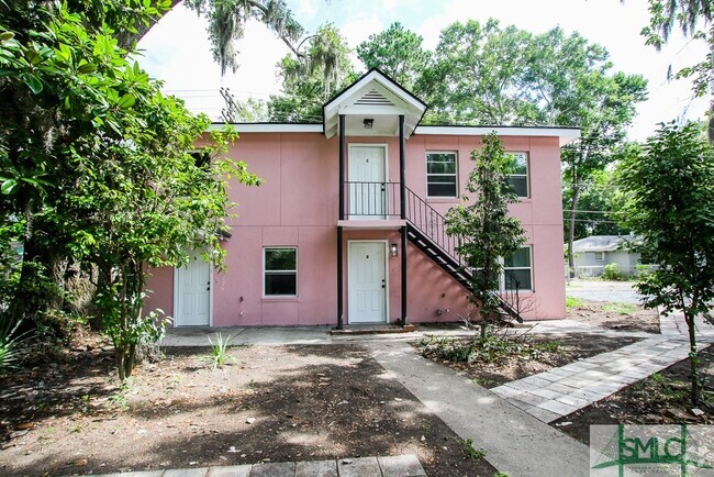 Building Photo - 1904 E 51st St Rental