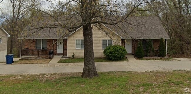 Building Photo - 306 Scott Station Rd Rental
