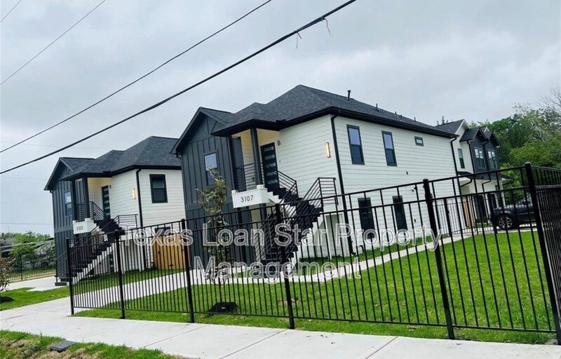 Photo - 3107 Grassmere St Unidad B