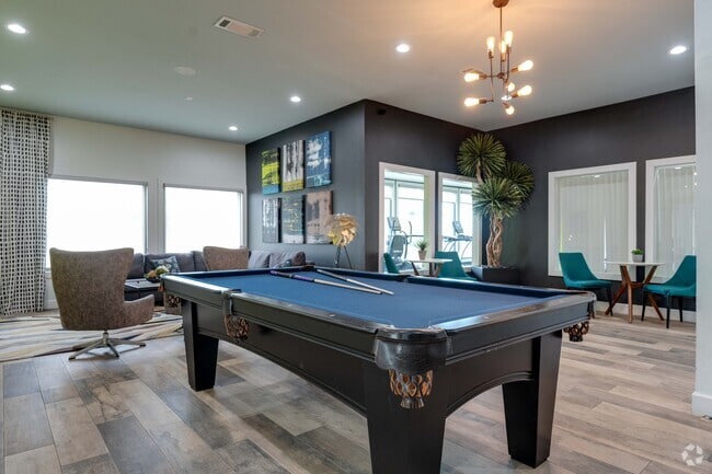 Clubhouse Billiards