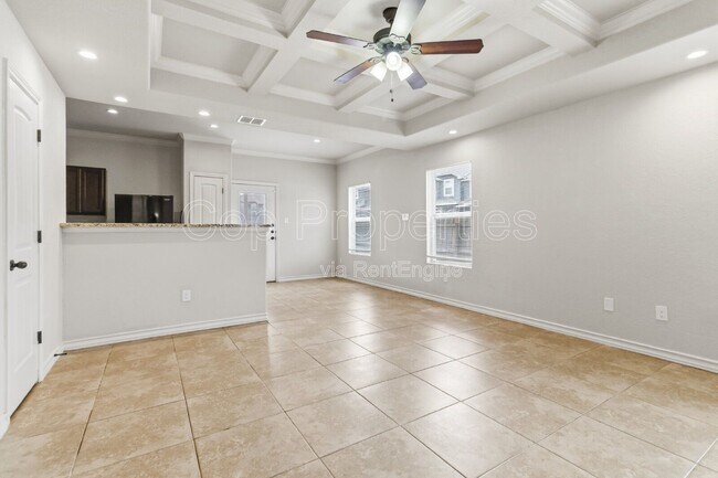 6015 Karly Way Unit 101