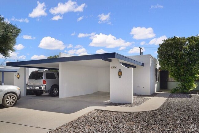 Building Photo - Coming Soon – Pet-Friendly 2 Bedroom Home ...