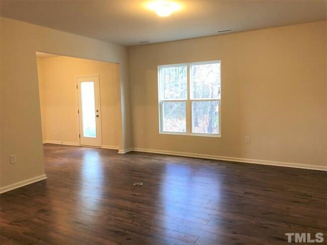 Photo - Elegant Townhome Near Southpoint Mall for ...