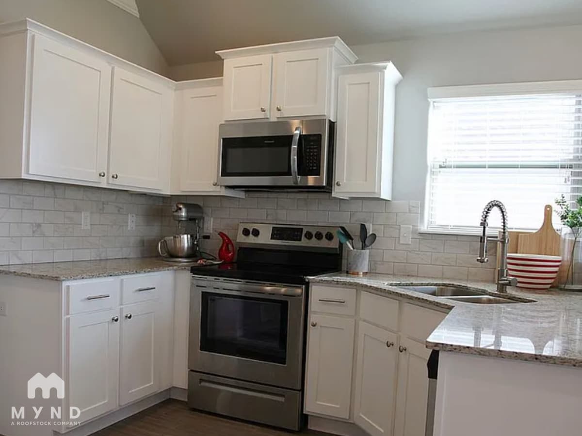 Photo - 506 W Stoney Point Rd