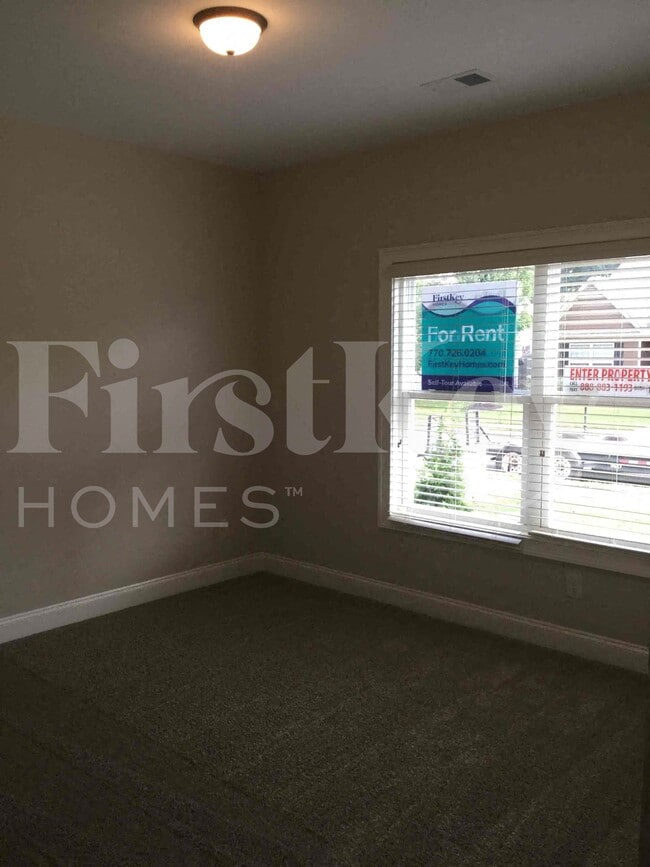 Photo - 54 Village Pass