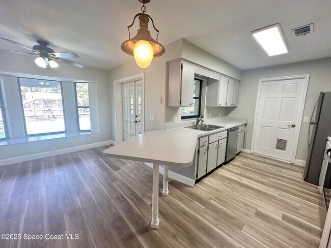 Photo - 4140 Delespine Rd