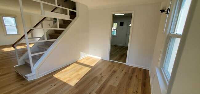 Photo - 5171 Dewey Rd