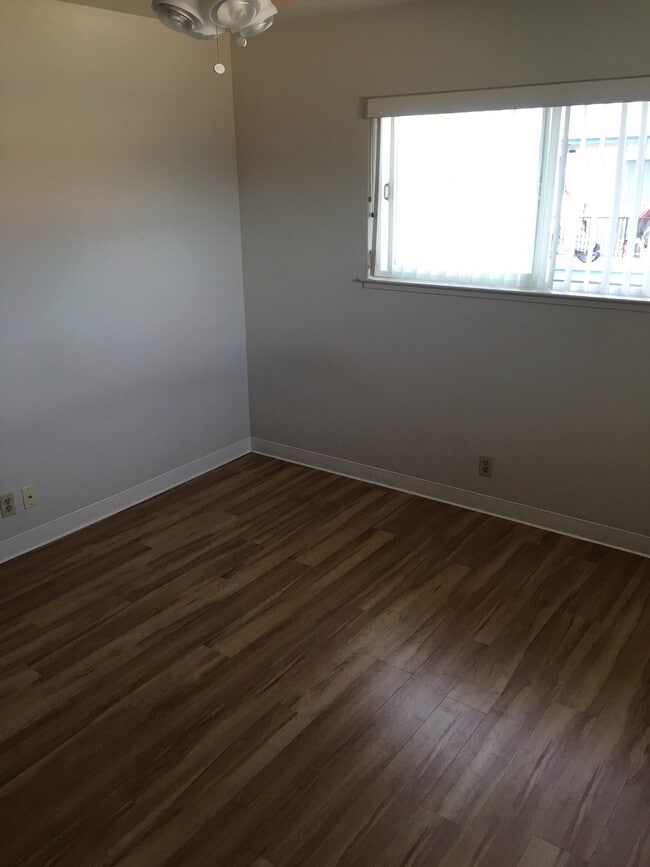 Photo - 232 N 8th St