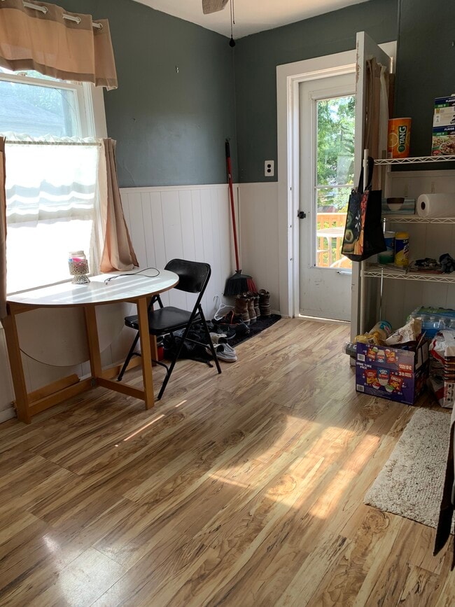 Kitchen - 610 Main St Unit 2