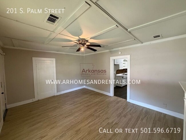 Photo - 201 S Palm St
