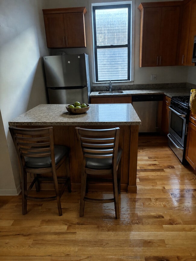 Photo - 1421 W Huron St Unit 2F