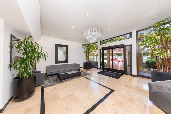 Photo - 1155 N La Cienega Blvd